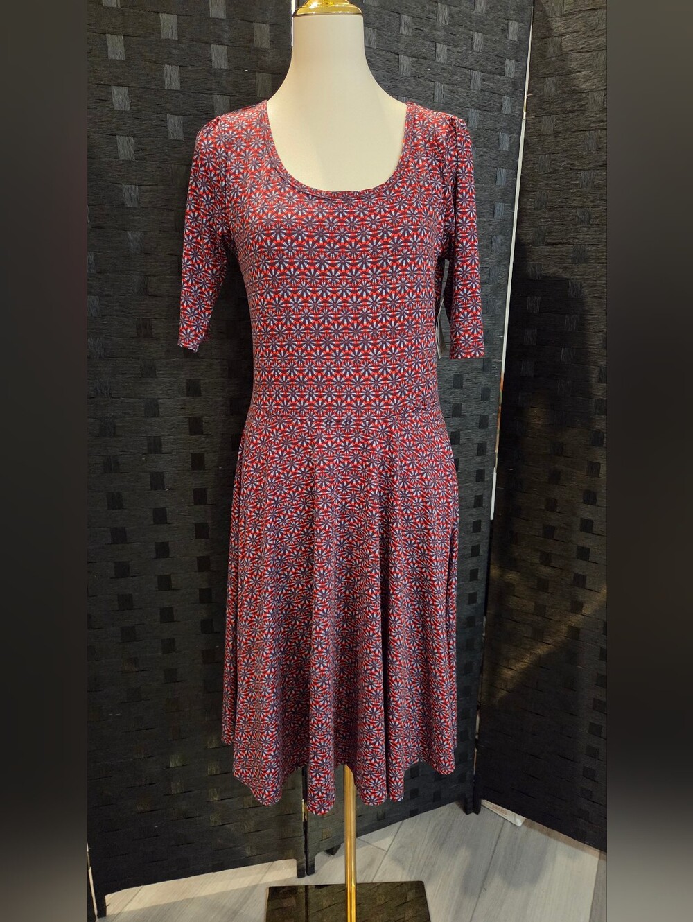 NWT LuLaRoe Dress Bundle Size Large Gray / Black Geometric Red Floral - Picture 3 of 13